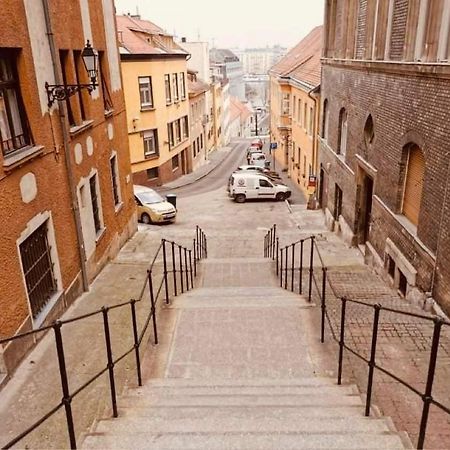 Pala Gardem Apartment Будапеща Екстериор снимка